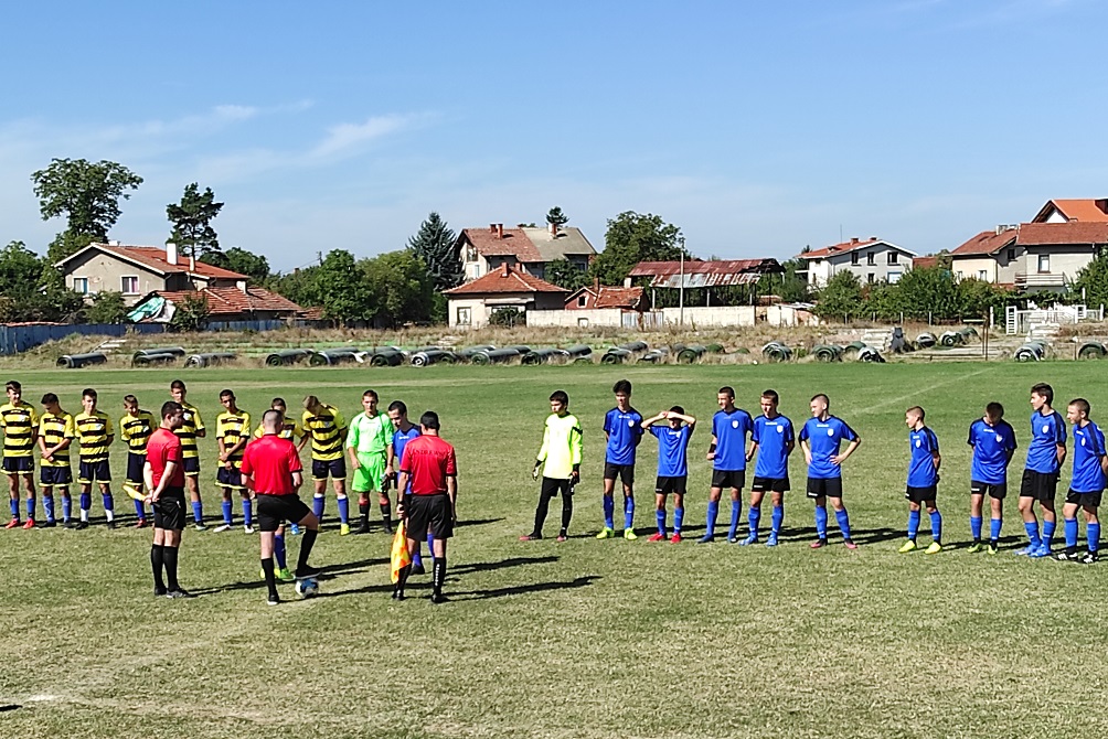 FC Sportist 13 - start of an official match of the national championship